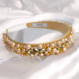 Elegant Headband With Stones.